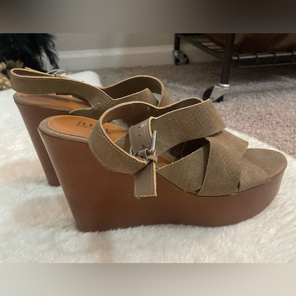 a.n.a - Open Toe Wedge Sandal